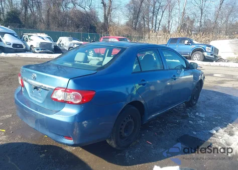 2013 Toyota Corolla L z USA, uszkodzony, nr VIN 5YFBU4EE0DP099696